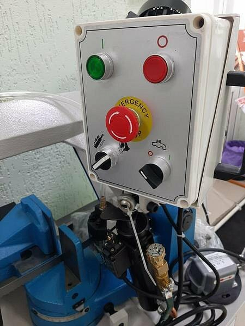 Ручной ленточнопильный станок для резки металла MetalTec BS 170 FHE (220 V)