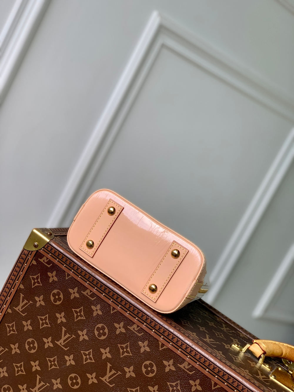 Louis Vuitton Nano Alma