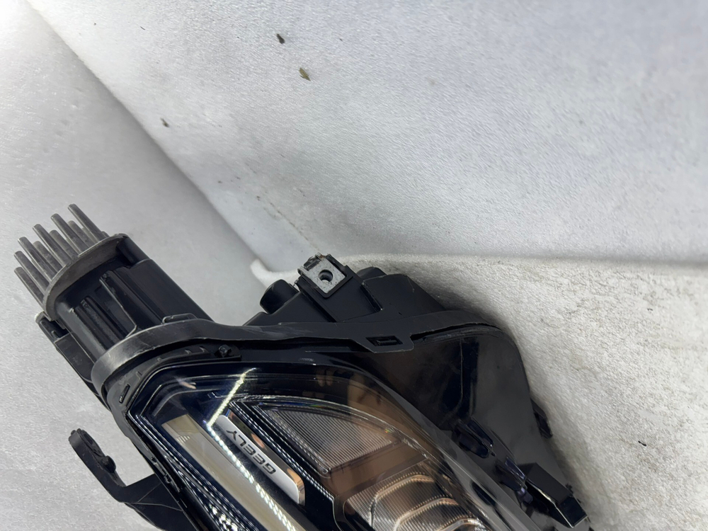 Передняя LED фара (оригинал) Geely Xingrui