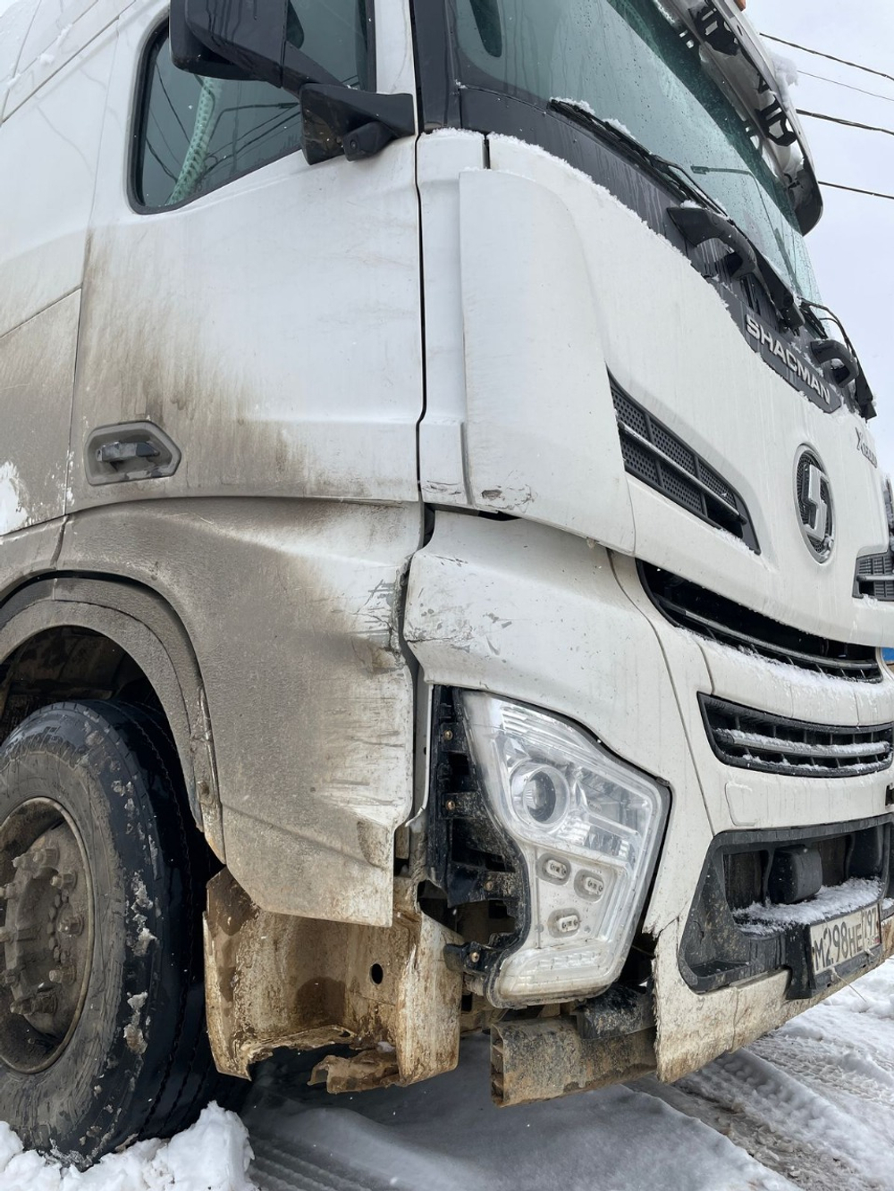 Shacman (Shaanxi) SX* 4x2 Седельный тягач SX4188YY381 (Дизельный, 12,5 л, 473 л.с., МТ)