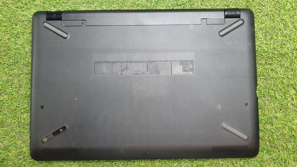 Ноутбук HP Celeron/4 Gb