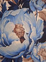 Декоративный гобеленовый чехол Голубые пионы 47х47