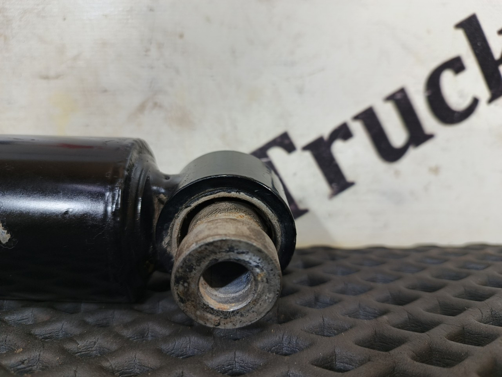 Амортизатор кабины горизонтальный 2023г.