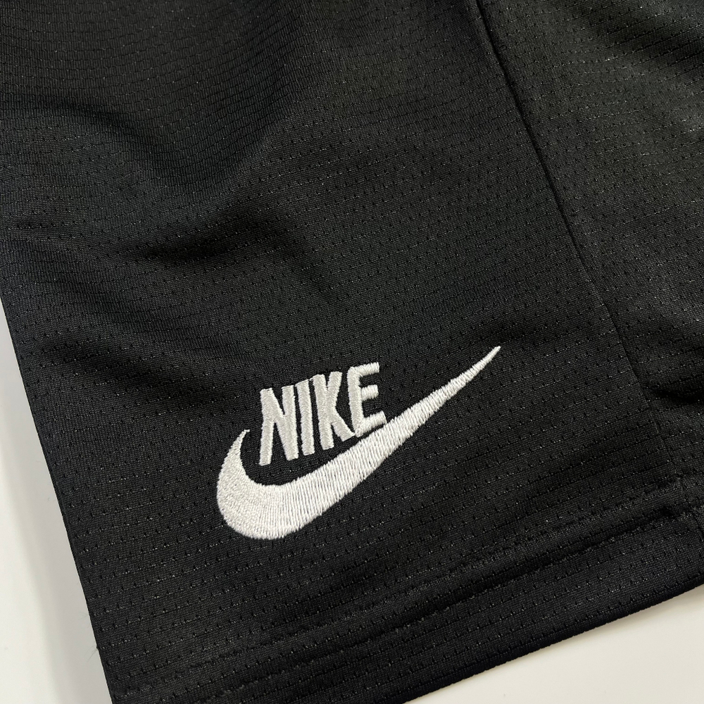 Баскетбольные шорты Nike