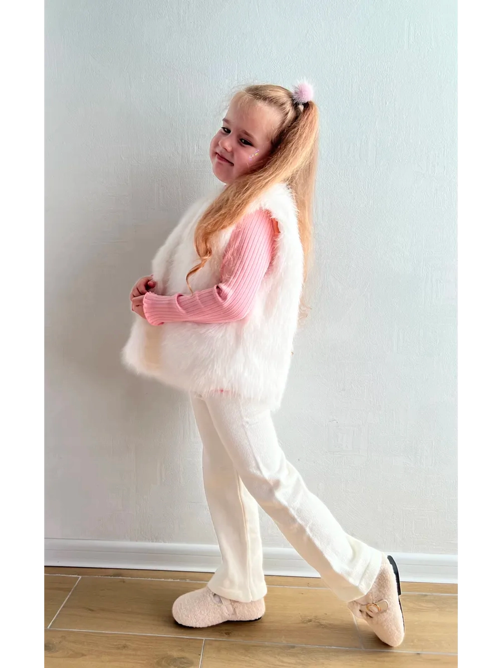 Жилет из искусственного меха