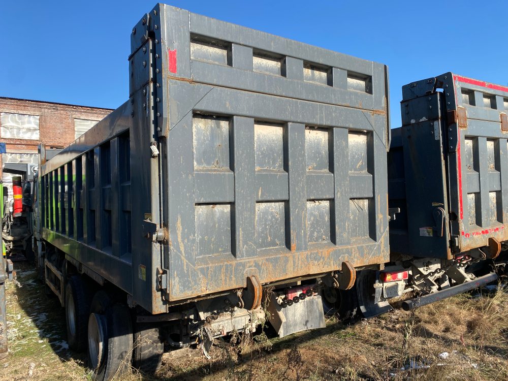 Shacman (Shaanxi) SX* 8x4 Самосвал SX331863366 (Дизельный, 12,5 л, 544 л.с., МТ)