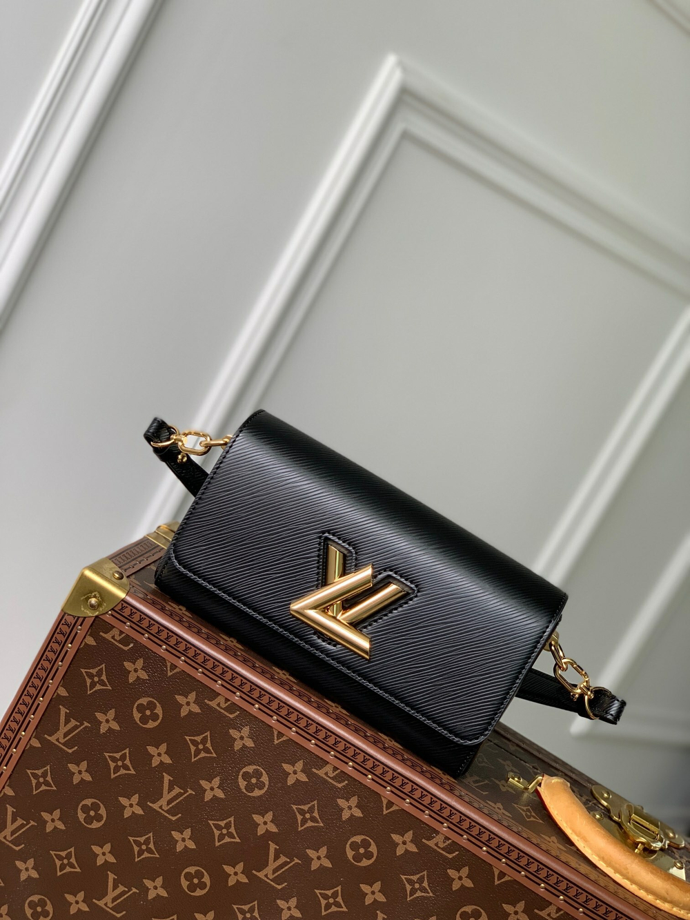 Louis Vuitton Twist West