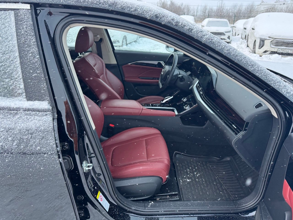 FAW Bestune B70 Control 2.0 AT