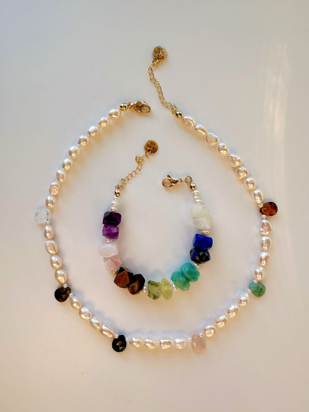 Ожерелье Лепесток из жемчуга и камней