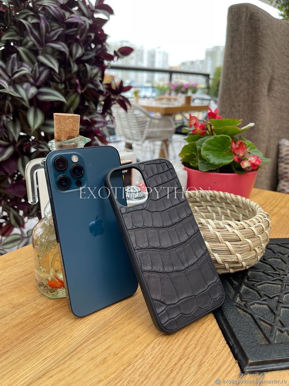 Чехол для iPhone из кожи крокодила CV-15