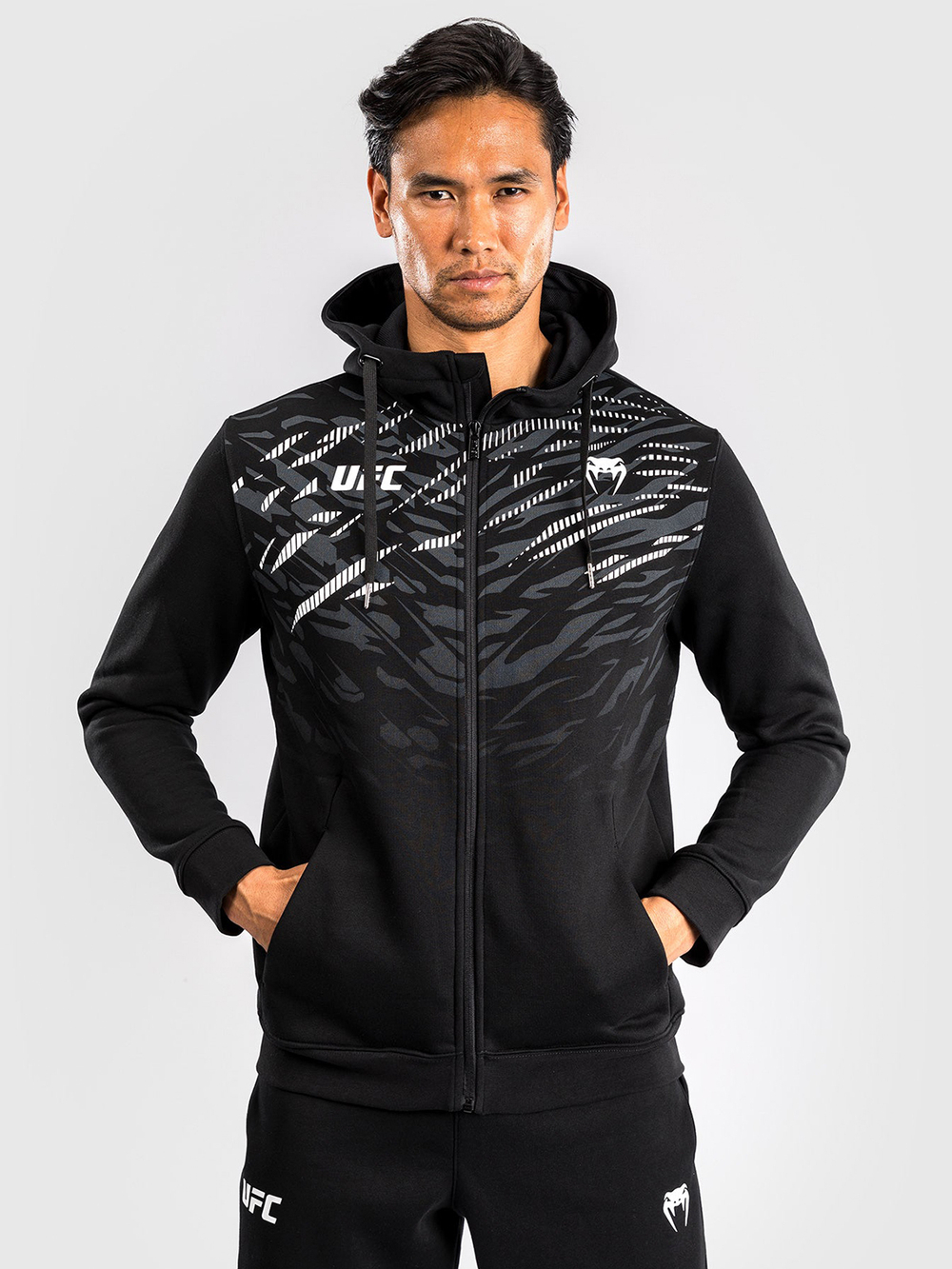 Толстовка UFC Fusion by Venum Replica Black