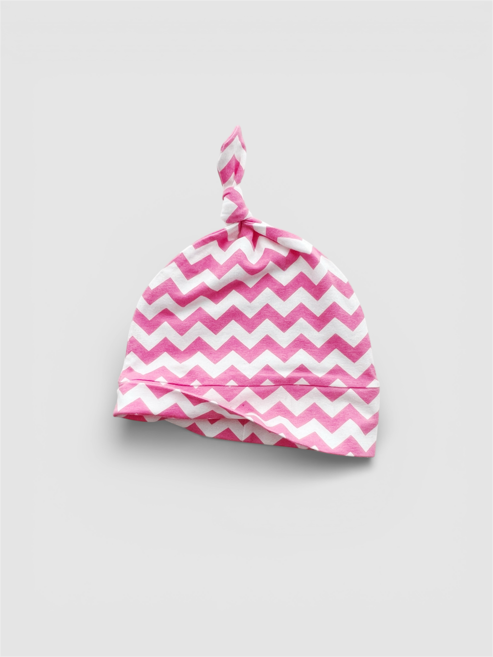 Легкая шапочка с узелком