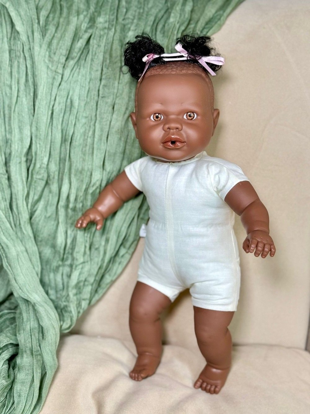 Кукла Berbesa мягконабивная 38см Alicia (4355S)