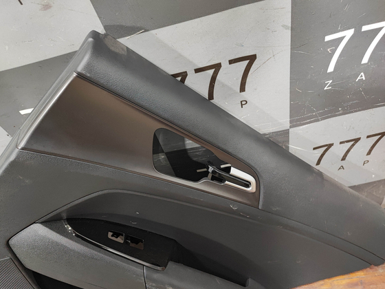 Обшивка двери задней правой Kia Sportage 5 (NQ5) 21-нв Б/У Оригинал 83308P1250B8A