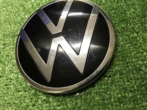 Эмблема решетки радиатора VW Polo 6 (2020-2022)