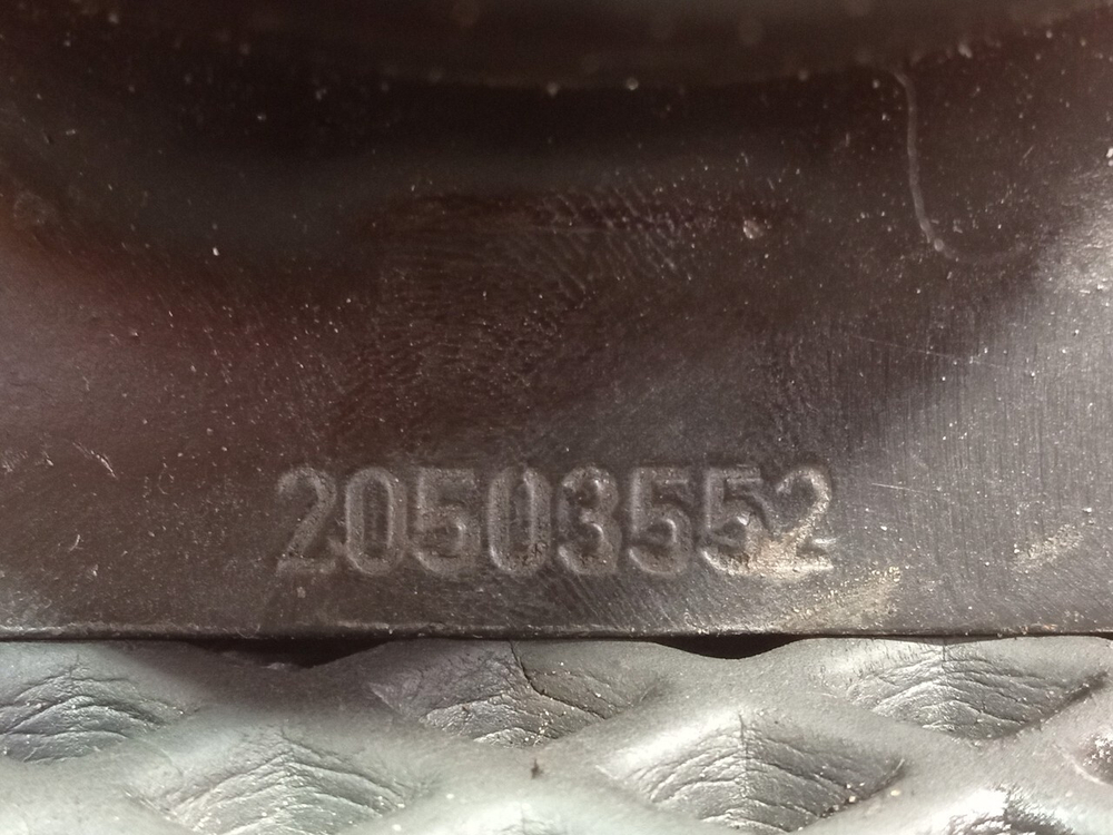 Подушка двигателя передняя