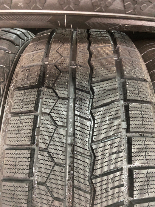 АВТОШИНЫ 195/65R15 RoadX RXFROST Arctic 91T