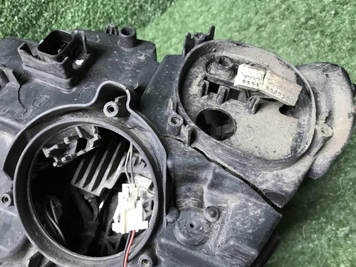 Битая Фара правая BMW 3er G20 (18-22) Laser Light