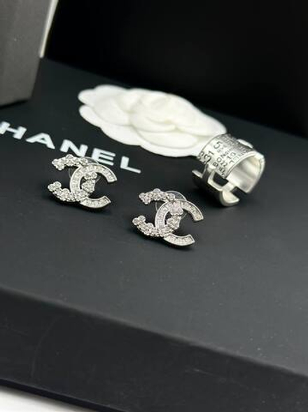 Серьги CHANEL