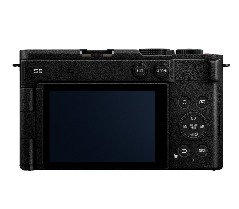 Беззеркальный фотоаппарат Panasonic Lumix S9 Kit 18-40mm f/4.5-6.3 черный, англ. меню
