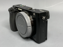 Sony A6000 22.800 кадров