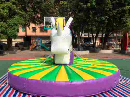 Надувная командная игра "Удержись в седле" 5*5*2,6м