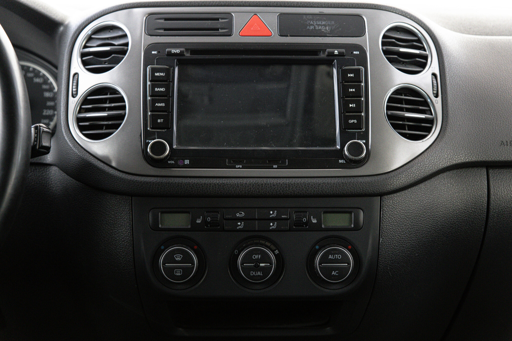 Volkswagen Tiguan, 2008 год