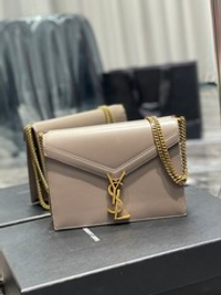 YSL Cassandra Medium 22 cm
