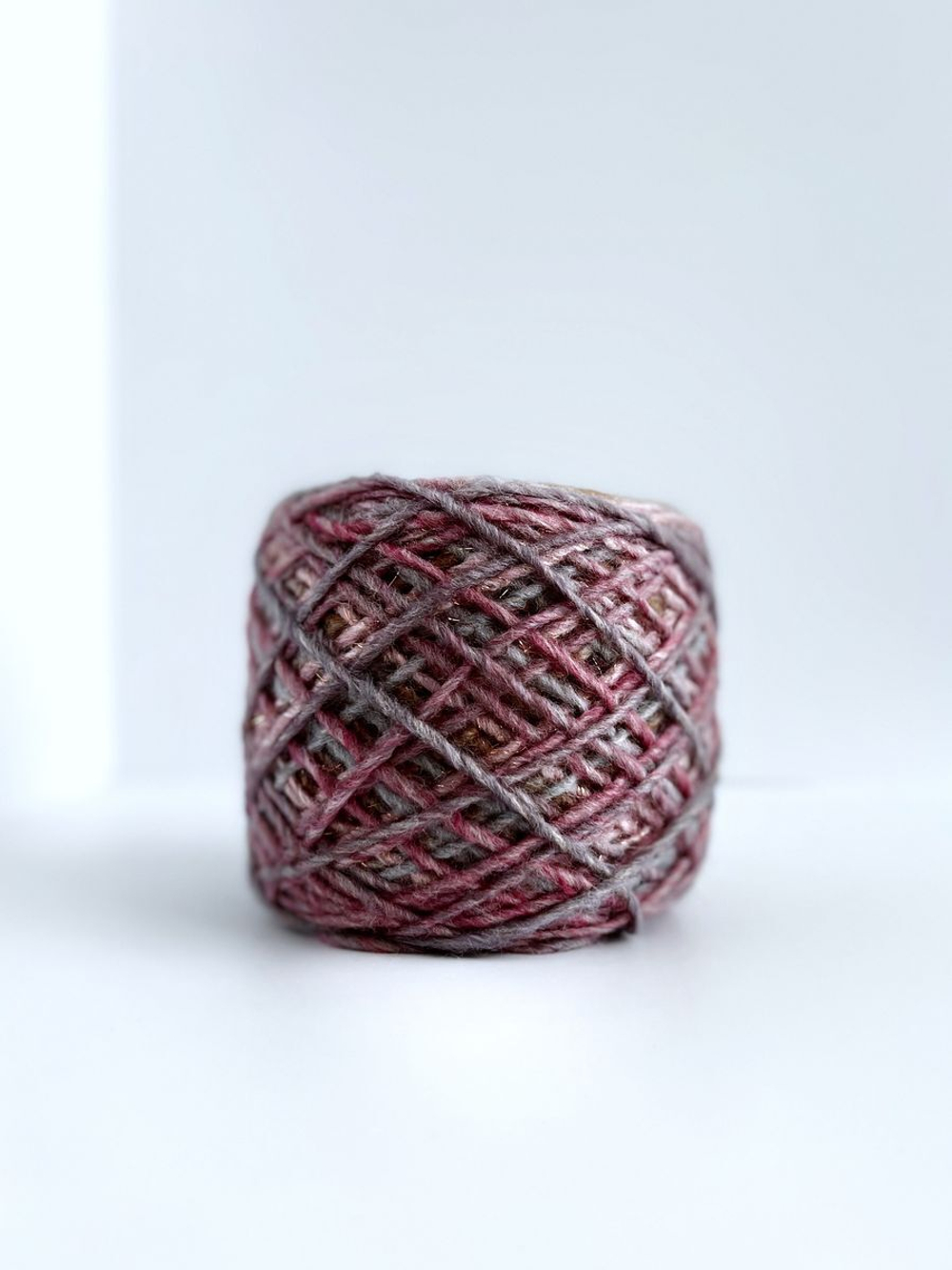 Трикотажная пряжа для вязания SPARK деграде шишибрики