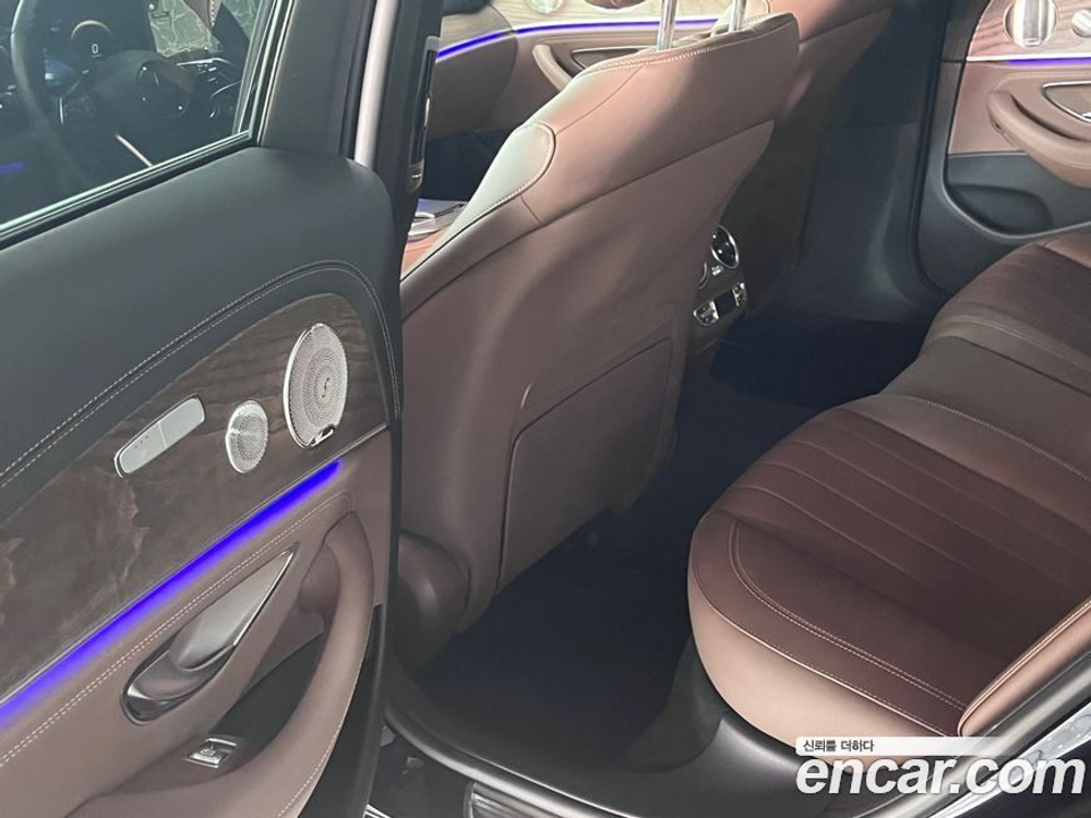 Mercedes-Benz E-Class W213 E300e 4MATIC Exclusive (06.2023)