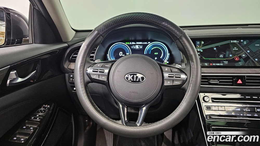 Kia K7 (Cadenza) Premier Hybrid Noblesse (01.2021)