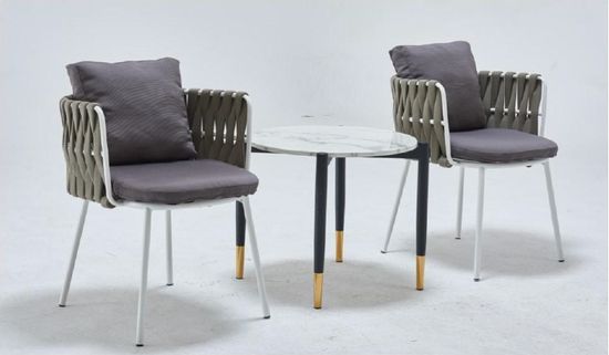 Кресло плетеное с подушкой Roma