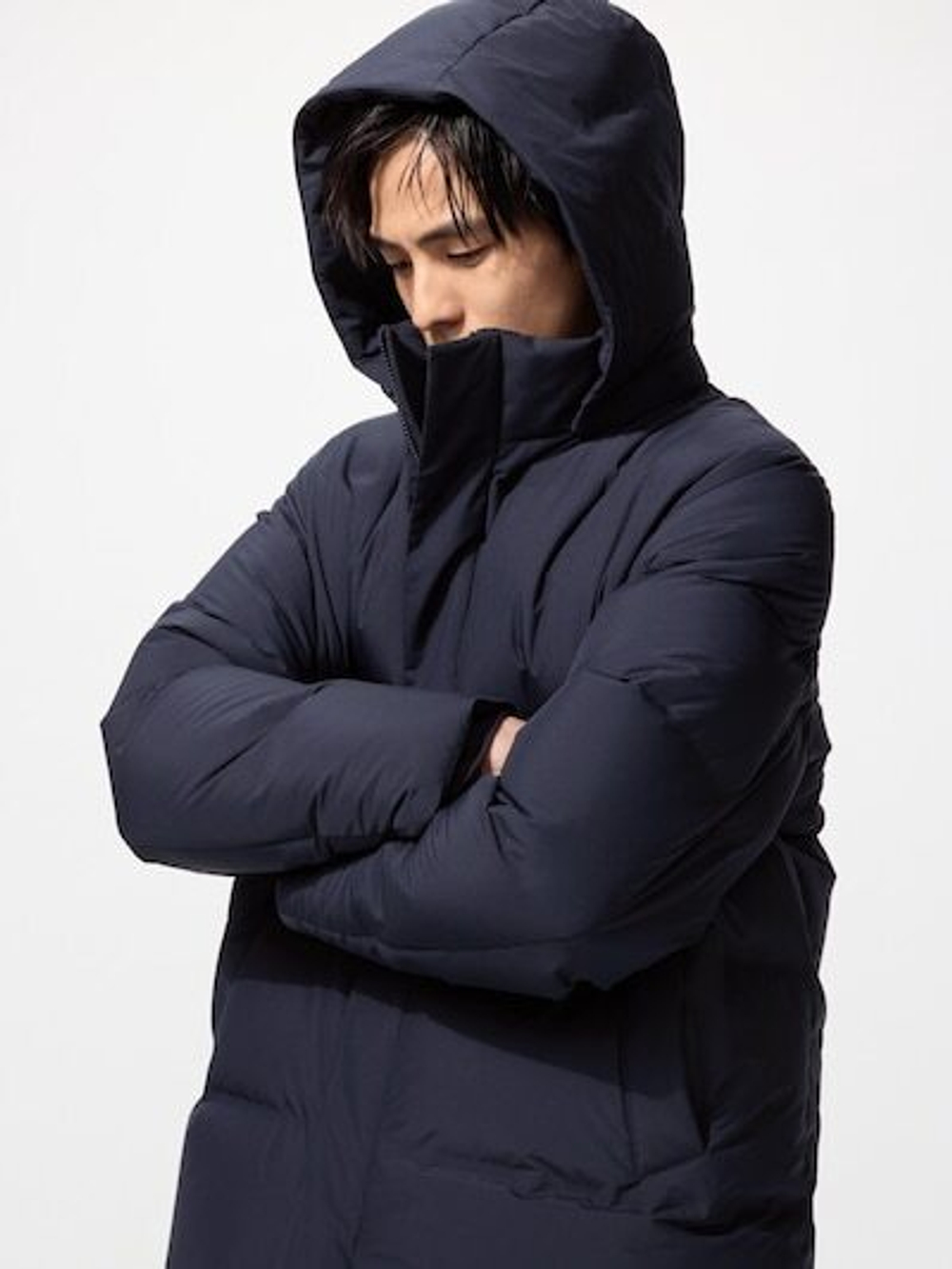 UNIQLO Бесшовный удлиненный пуховик, темно-синий