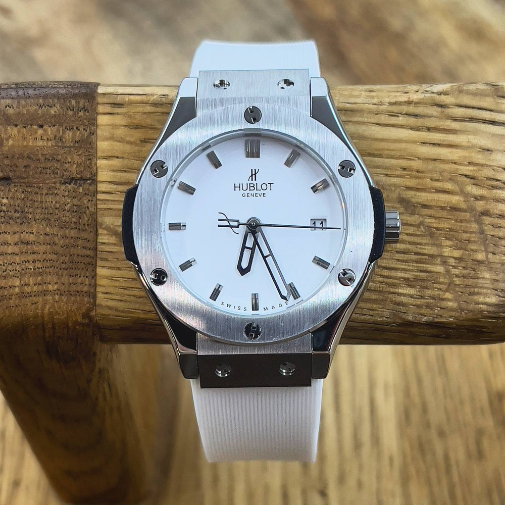 Часы Hublot