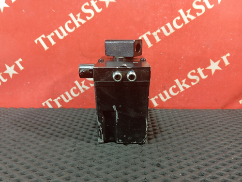 Насос подъема кабины 2024г