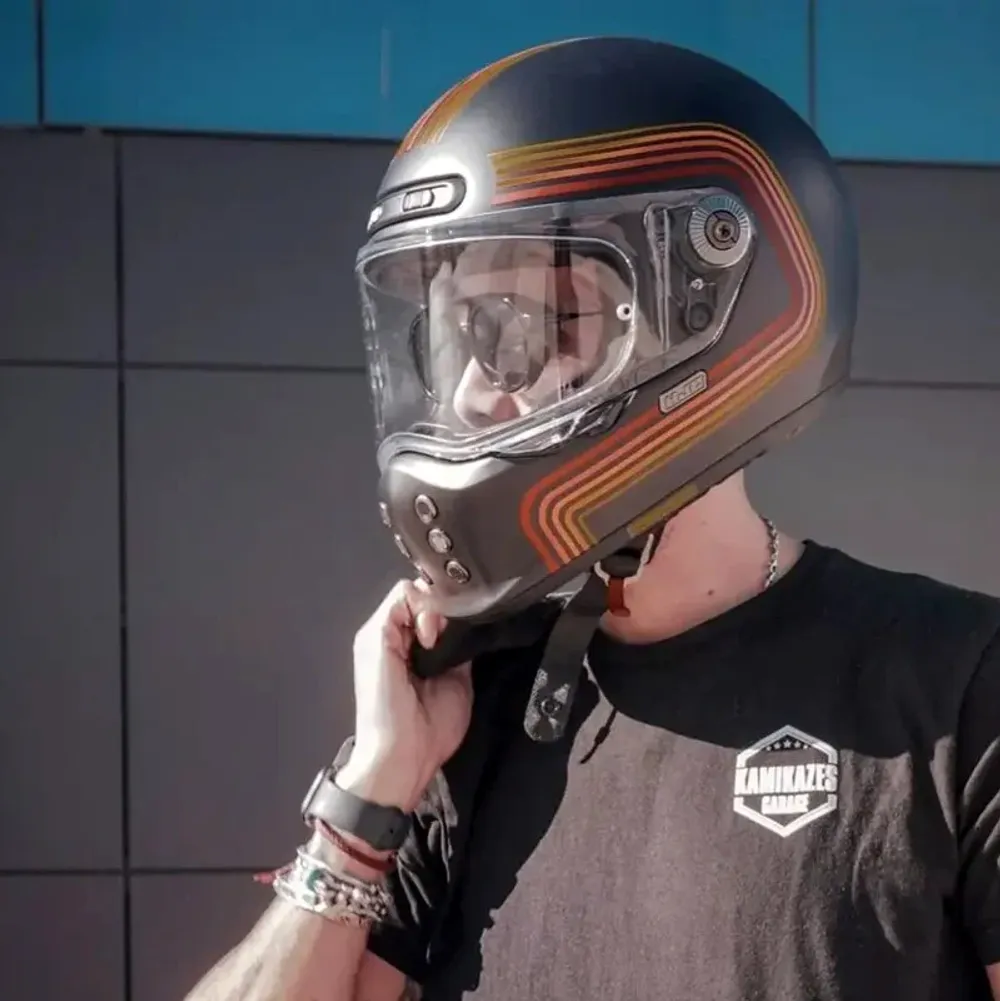 V10 Foni MC1SF / Черно-красный