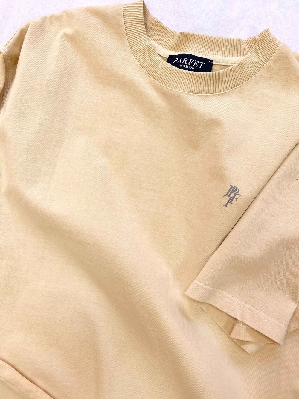 Футболка Parfet Camel песочная