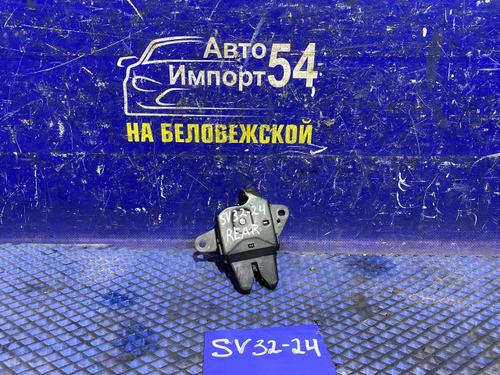 Замок багажника TOYOTA CAMRY 1993