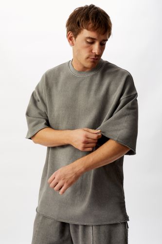 Серый костюм с шортами Votus 2.2