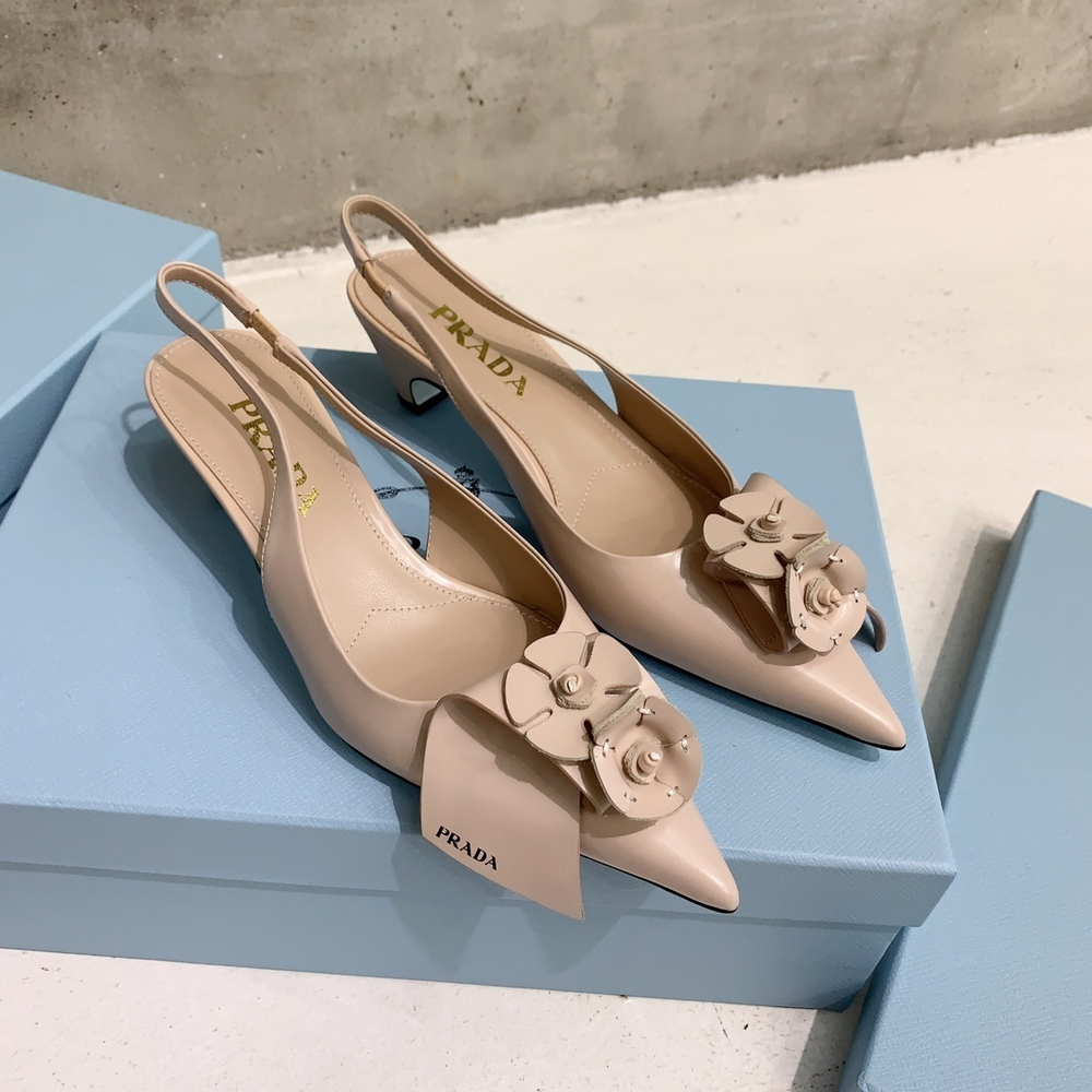 Prada Pumps