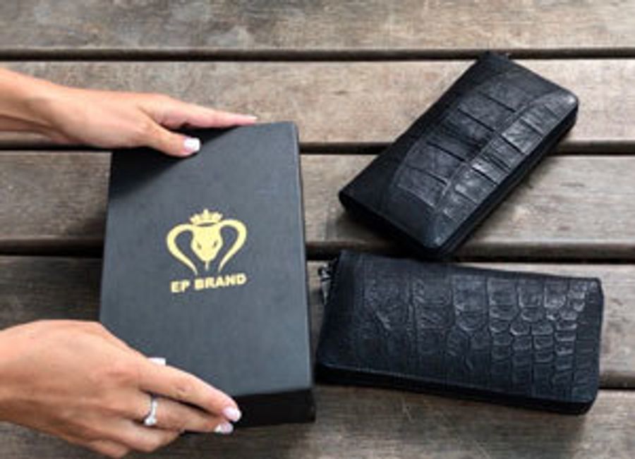 Портмоне и кошельки из крокодиловой кожи