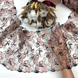 Вышивка на сетке кофейная 23 см