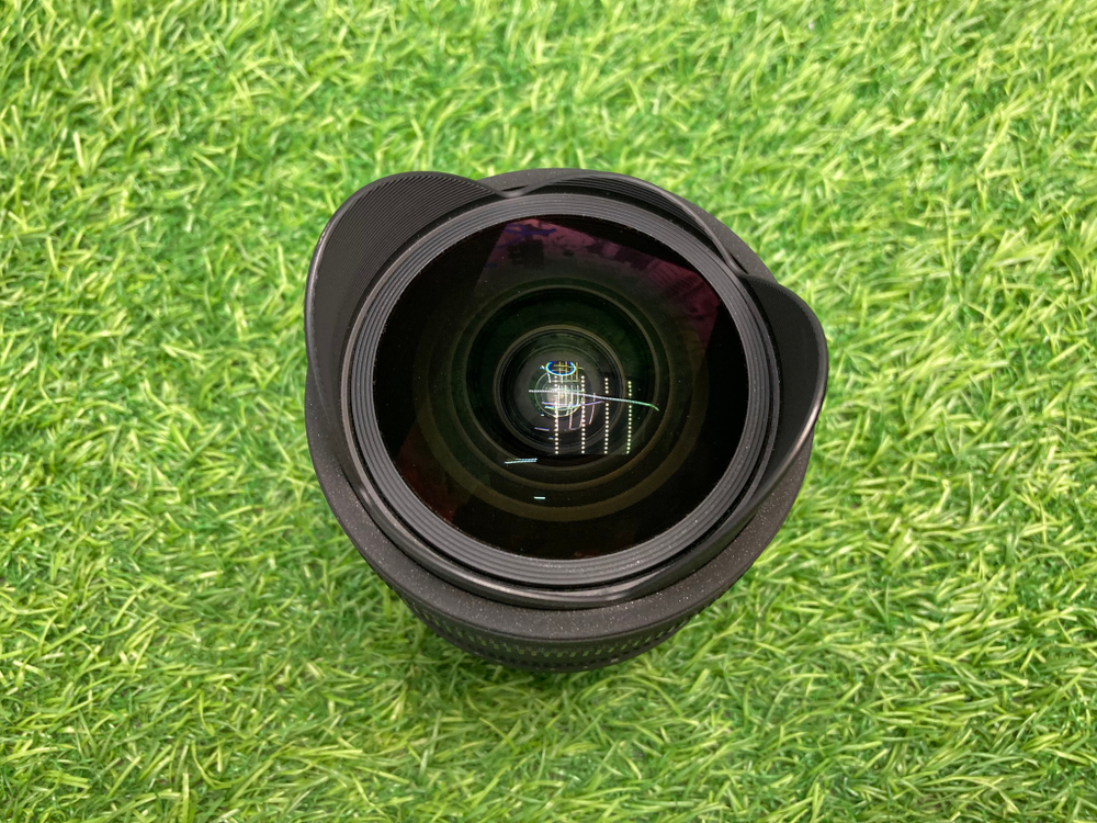 Sigma AF 10mm 2.8 EX DC HSM Fisheye Nikon F