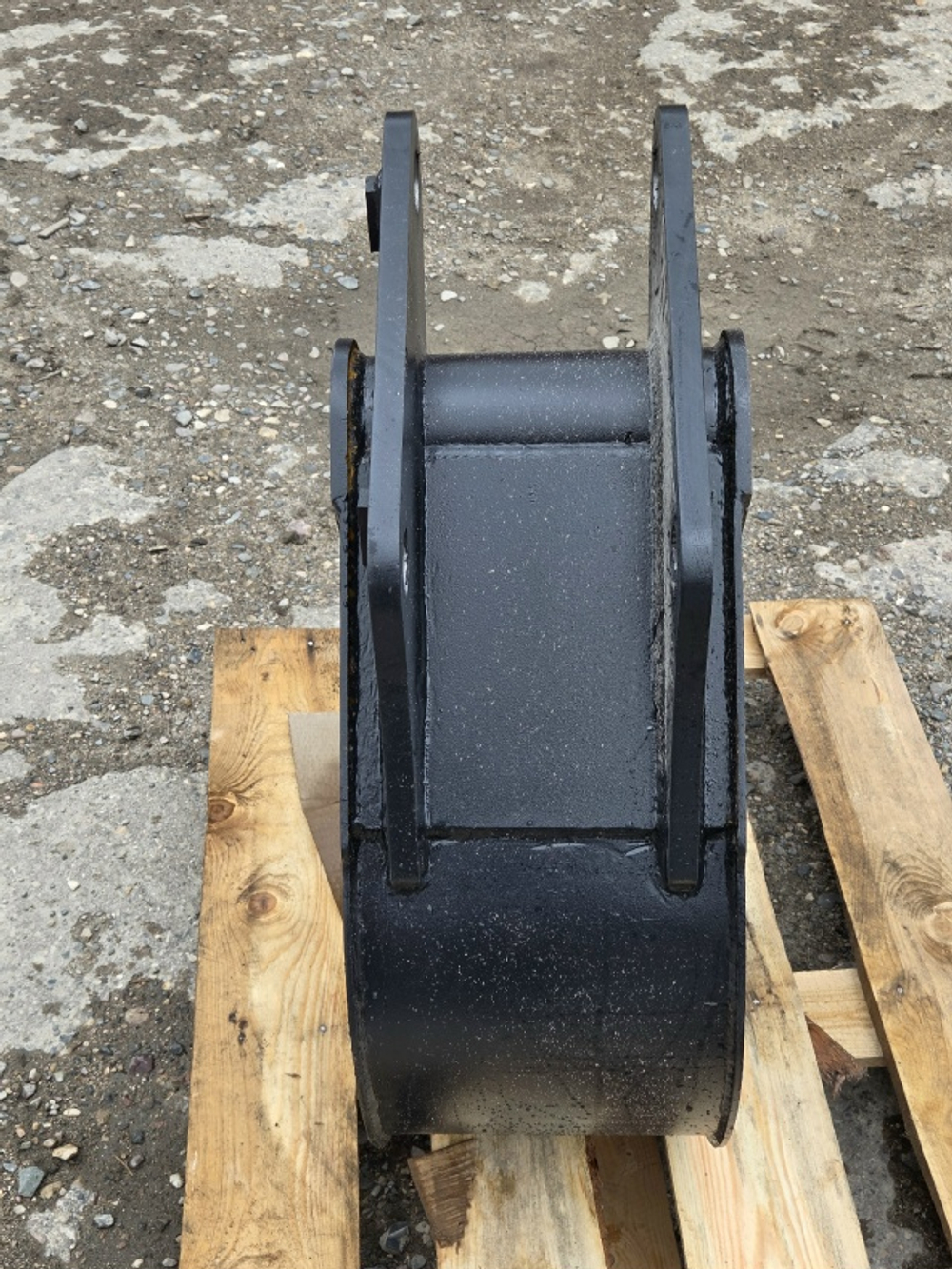 Ковш Volvo BL61/BL71 300 мм