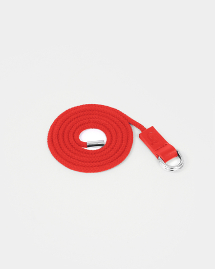 Шнурок одинарный красный