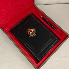 Ежедневник А5 "Георгий Победоносец" (обложка из натуральной кожи) с росписью Палех и ручкой в футляре