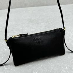 Miu Miu Mini Pouch 22 cm