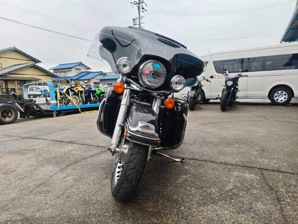 Harley-Davidson Electra Glide FLHTCU 1690 2011