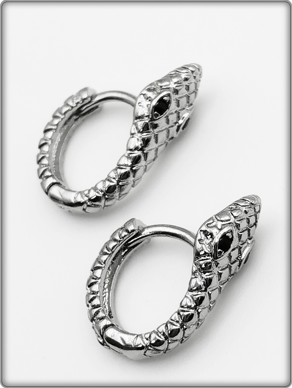 Серьги кольца "Змейки".