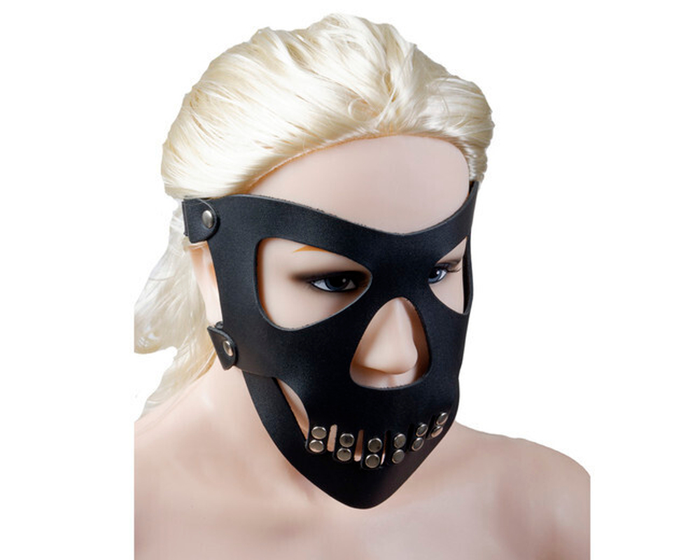 Маска "Череп" (Цвет: черный)